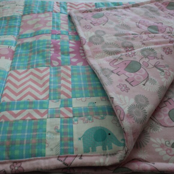 𝅺homemade quilt New elephant themed with other fun prints. 32*40" - Picture 3 of 12